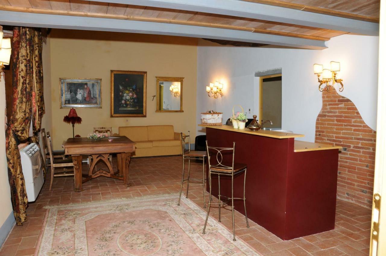 Guazzino B&B Castello La Pia Dama Residence מראה חיצוני תמונה